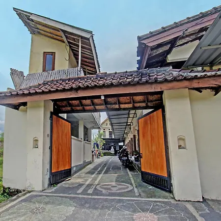 Spot On 91981 Diwi Homestay
